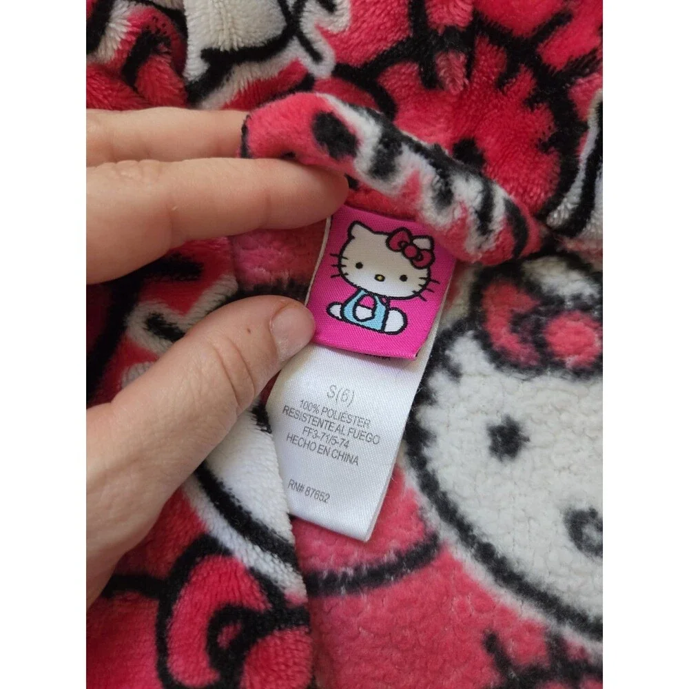 Hello Kitty Plush Fleece Bath Robe Pink Belted Kids Size 6 Cozy Sanrio EUC